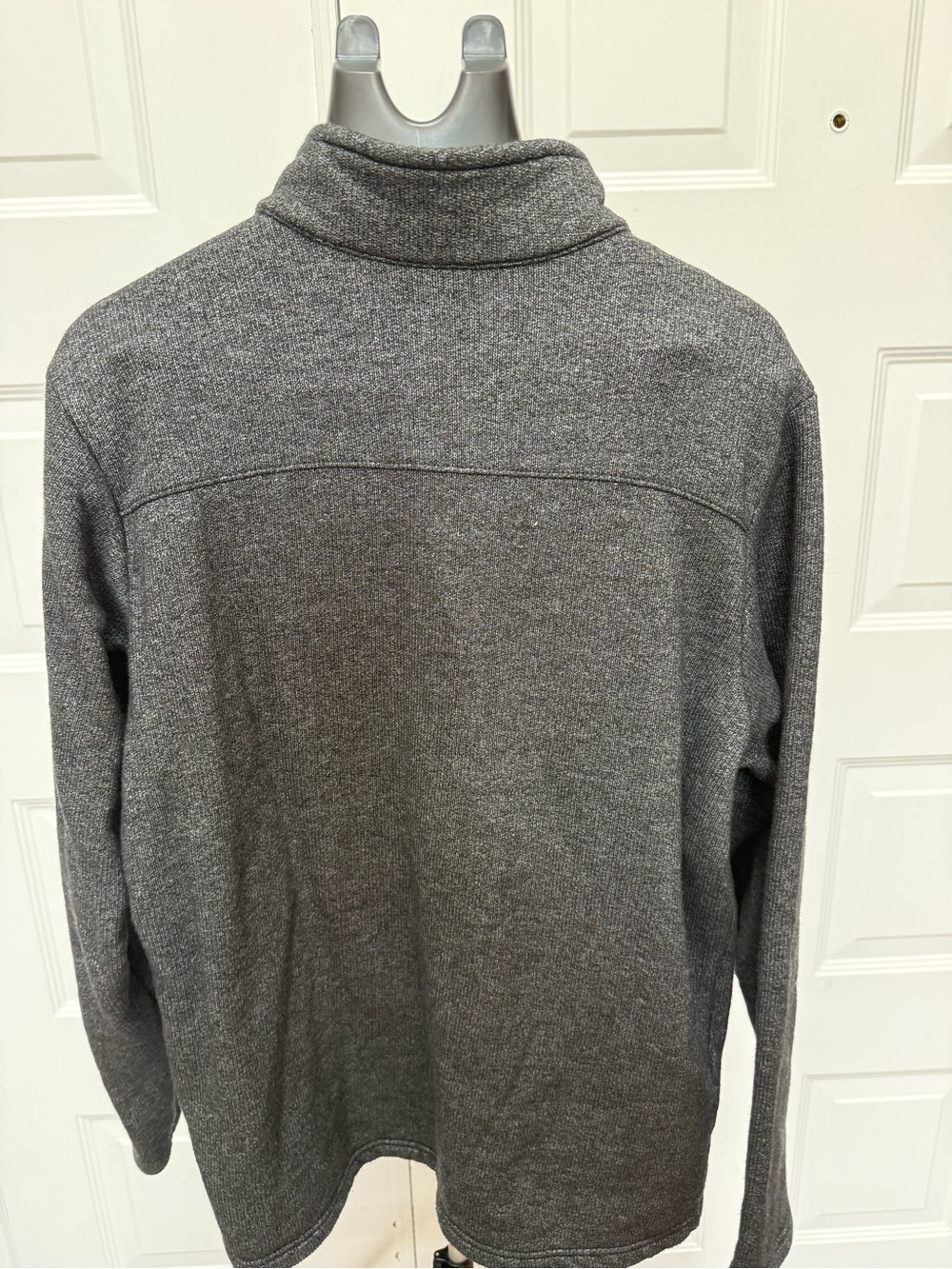 Columbia Men's Dark Charcoal 1/4 Zip Fleece Pullover - Picture 6 of 9